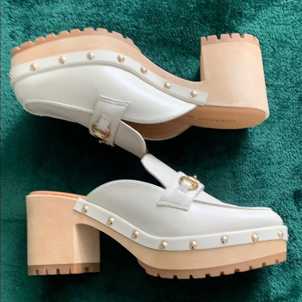 NWOT Madden Girl White Loafers clogs with Gold Accents - Picture 2 of 7